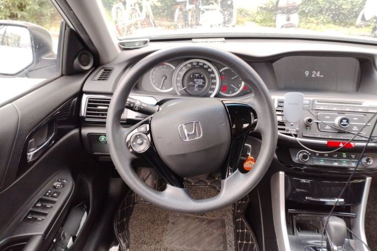 Used Honda Accord 2016 2.0L Comfort Edition Steering Wheel
