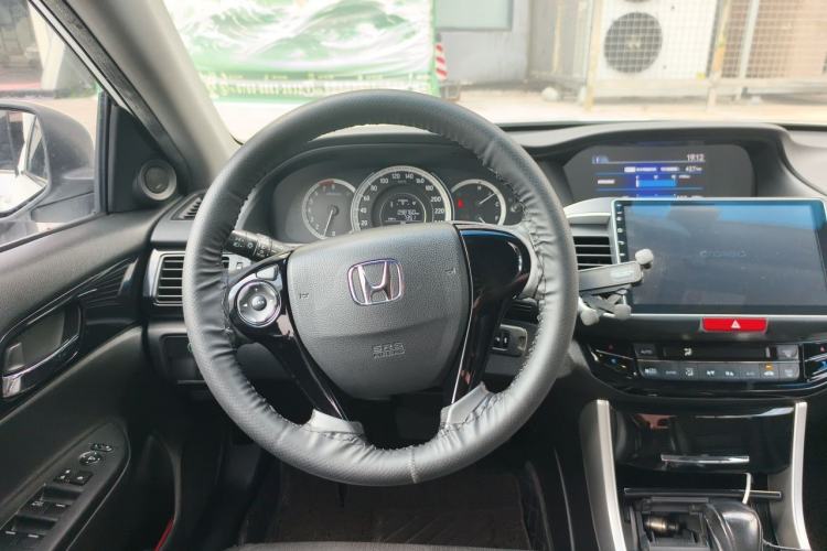 Used Honda Accord 2016 2.0L Elite Edition Steering Wheel
