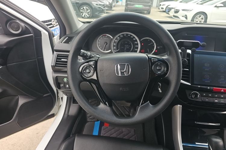 Used Honda Accord 2016 2.0L Comfort Edition Steering Wheel