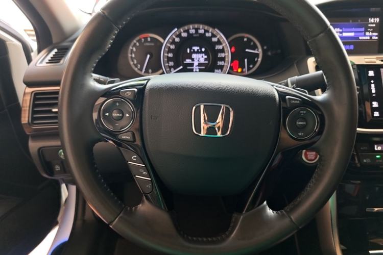 Used Honda Accord 2016 2.4L Luxury Edition Steering Wheel