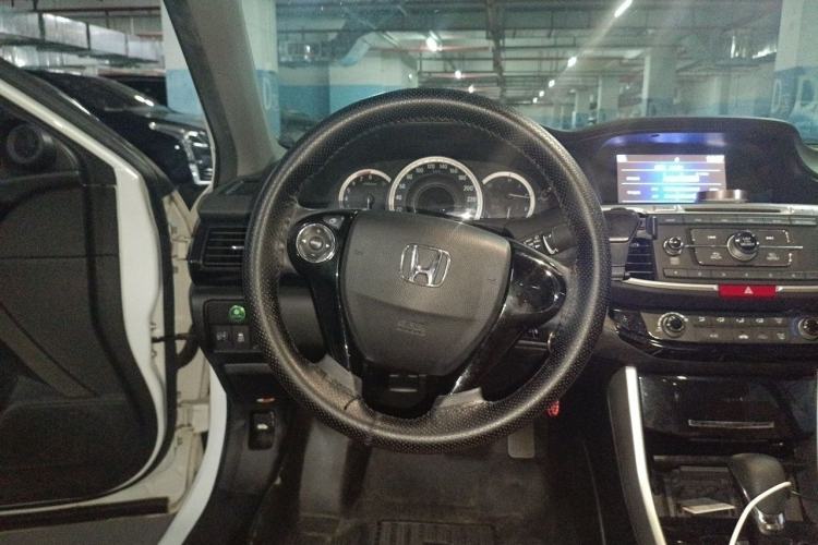 Used Honda Accord 2016 2.0L Comfort Edition Steering Wheel