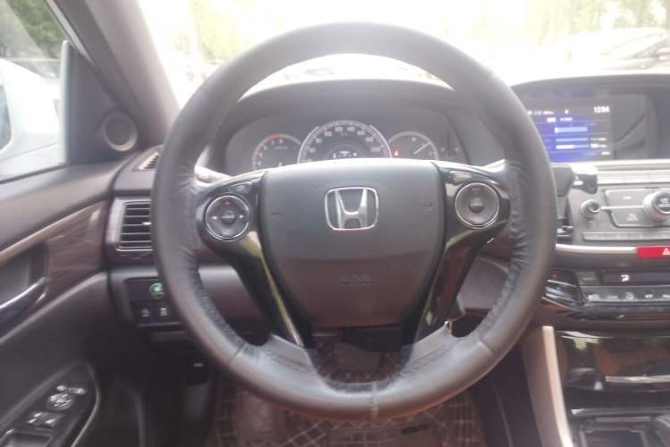 Used Honda Accord 2016 2.4L Comfort Edition Steering Wheel