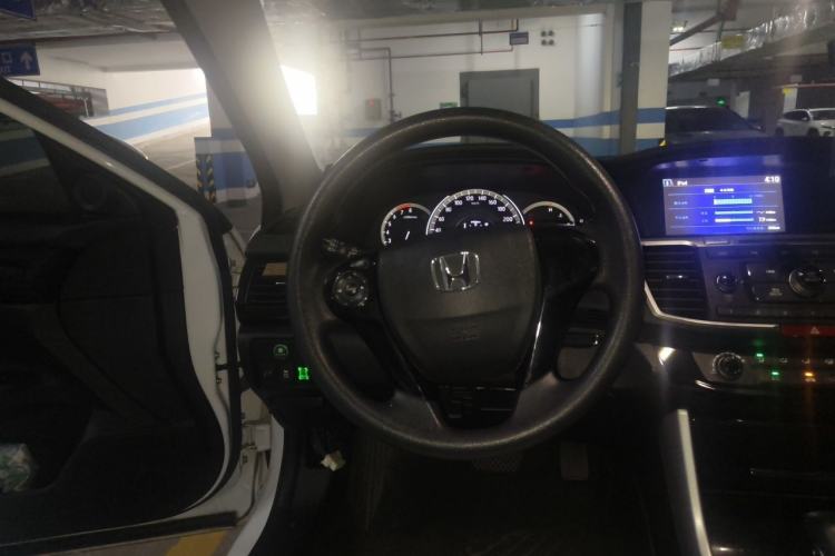 Used Honda Accord 2016 2.0L Comfort Edition Steering Wheel