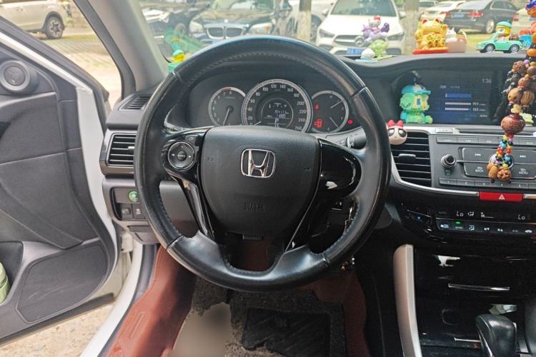 Used Honda Accord 2016 2.0L Elite Edition Steering Wheel
