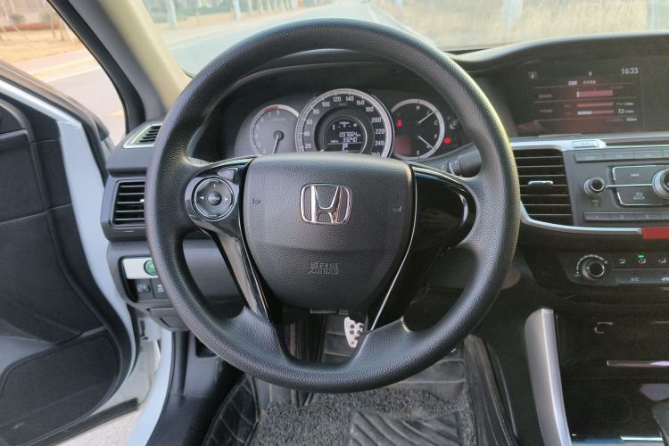 Used Honda Accord 2016 2.0L Comfort Edition Steering Wheel