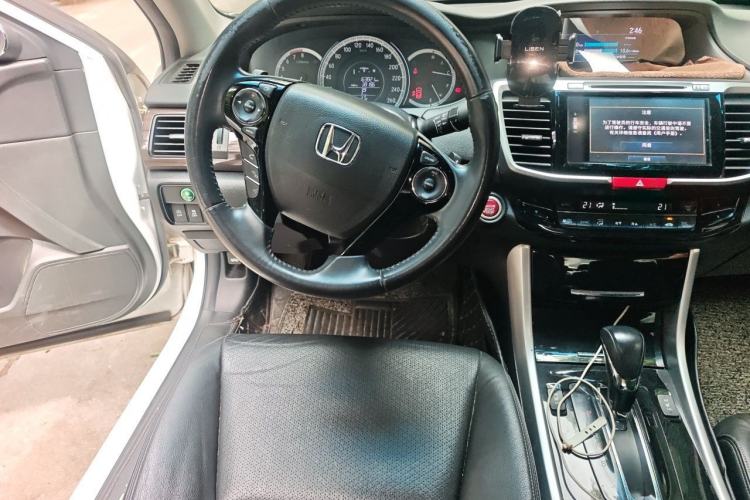 Used Honda Accord 2016 2.4L Luxury Edition Steering Wheel