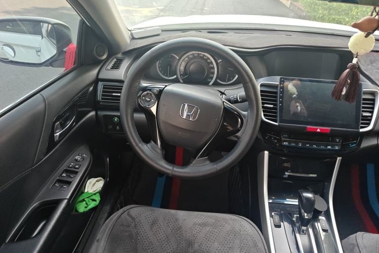 Used Honda Accord 2016 2.0L Elite Edition Steering Wheel