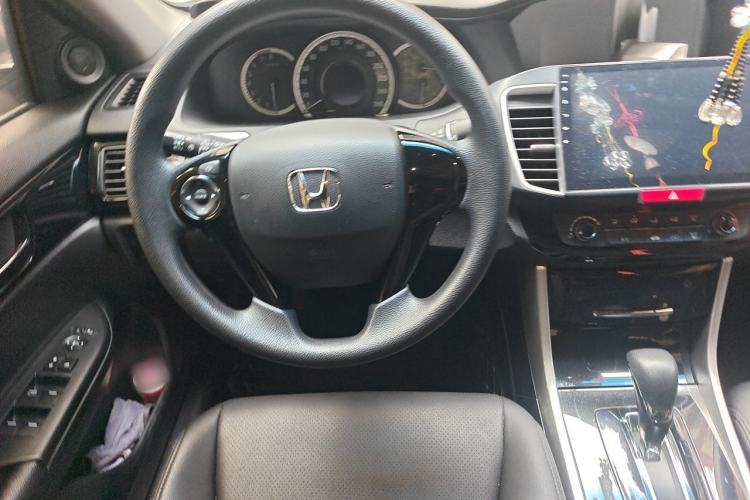 Used Honda Accord 2016 2.0L Comfort Edition Steering Wheel