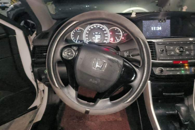 Used Honda Accord 2016 2.0L Comfort Edition Steering Wheel