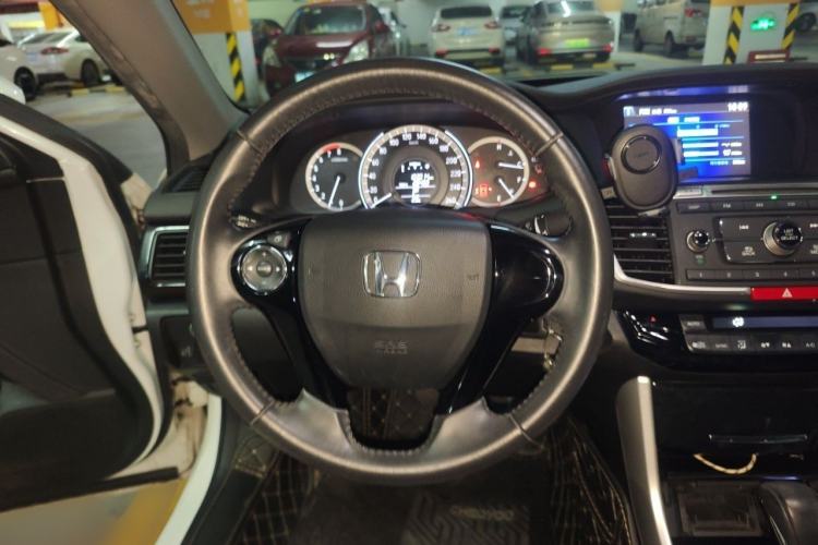 Used Honda Accord 2016 2.0L Elite Edition Steering Wheel