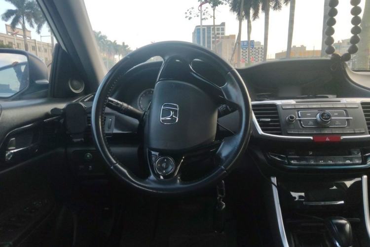 Used Honda Accord 2016 2.0L Elite Edition Steering Wheel
