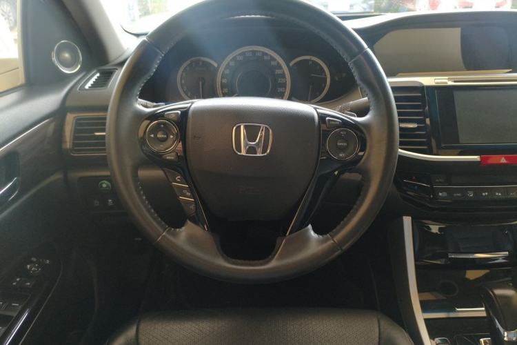 Used Honda Accord 2016 2.4L Luxury Edition Steering Wheel