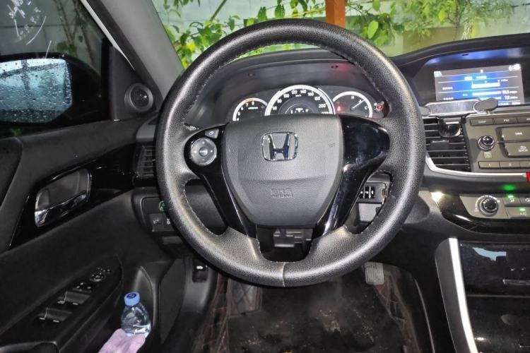 Used Honda Accord 2016 2.0L Comfort Edition Steering Wheel