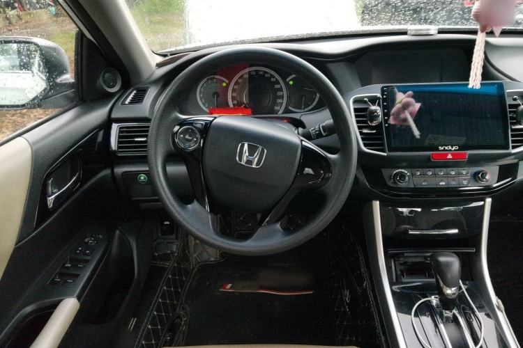 Used Honda Accord 2016 2.0L Comfort Edition Steering Wheel