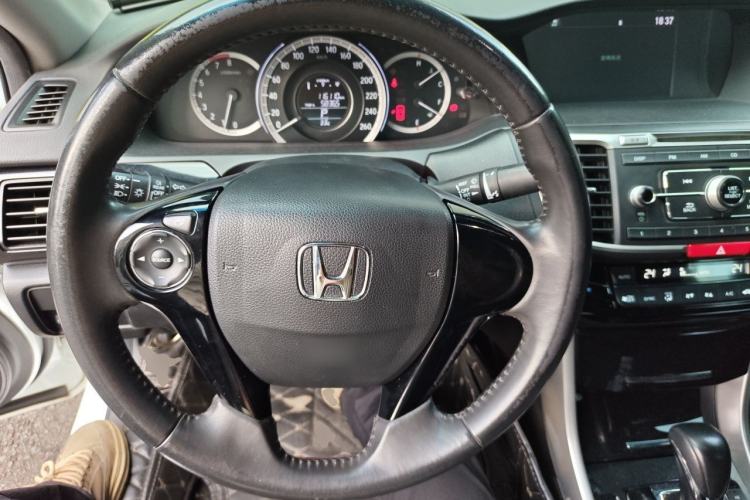 Used Honda Accord 2016 2.0L Elite Edition Steering Wheel