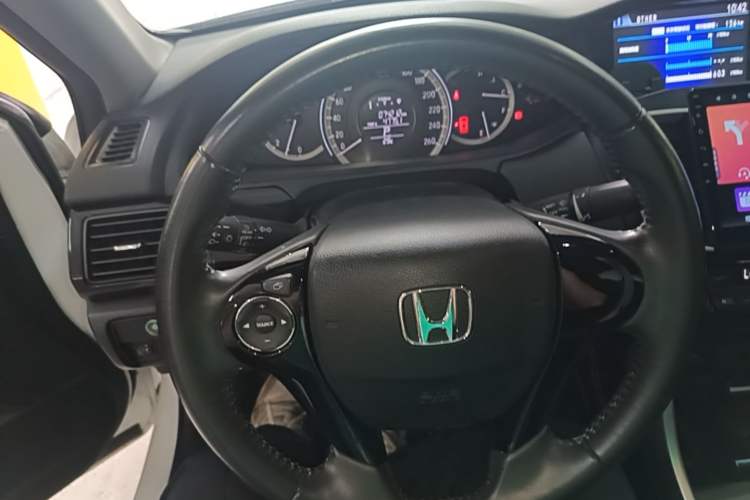 Used Honda Accord 2016 2.0L Elite Edition Steering Wheel
