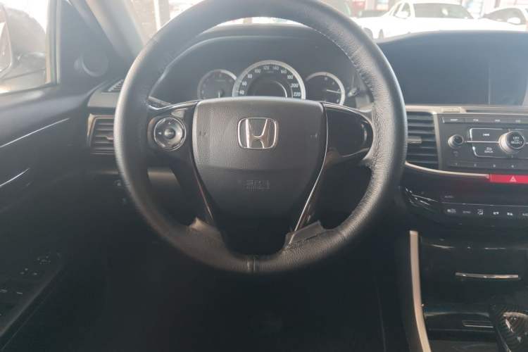 Used Honda Accord 2016 2.0L Elite Edition Steering Wheel