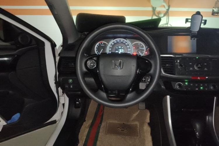 Used Honda Accord 2016 2.0L Comfort Edition Steering Wheel
