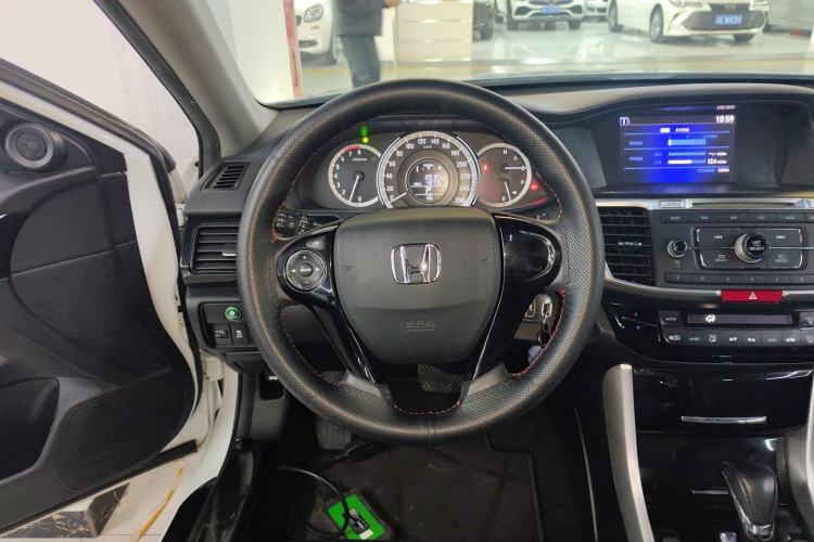 Used Honda Accord 2016 2.0L Elite Edition Steering Wheel