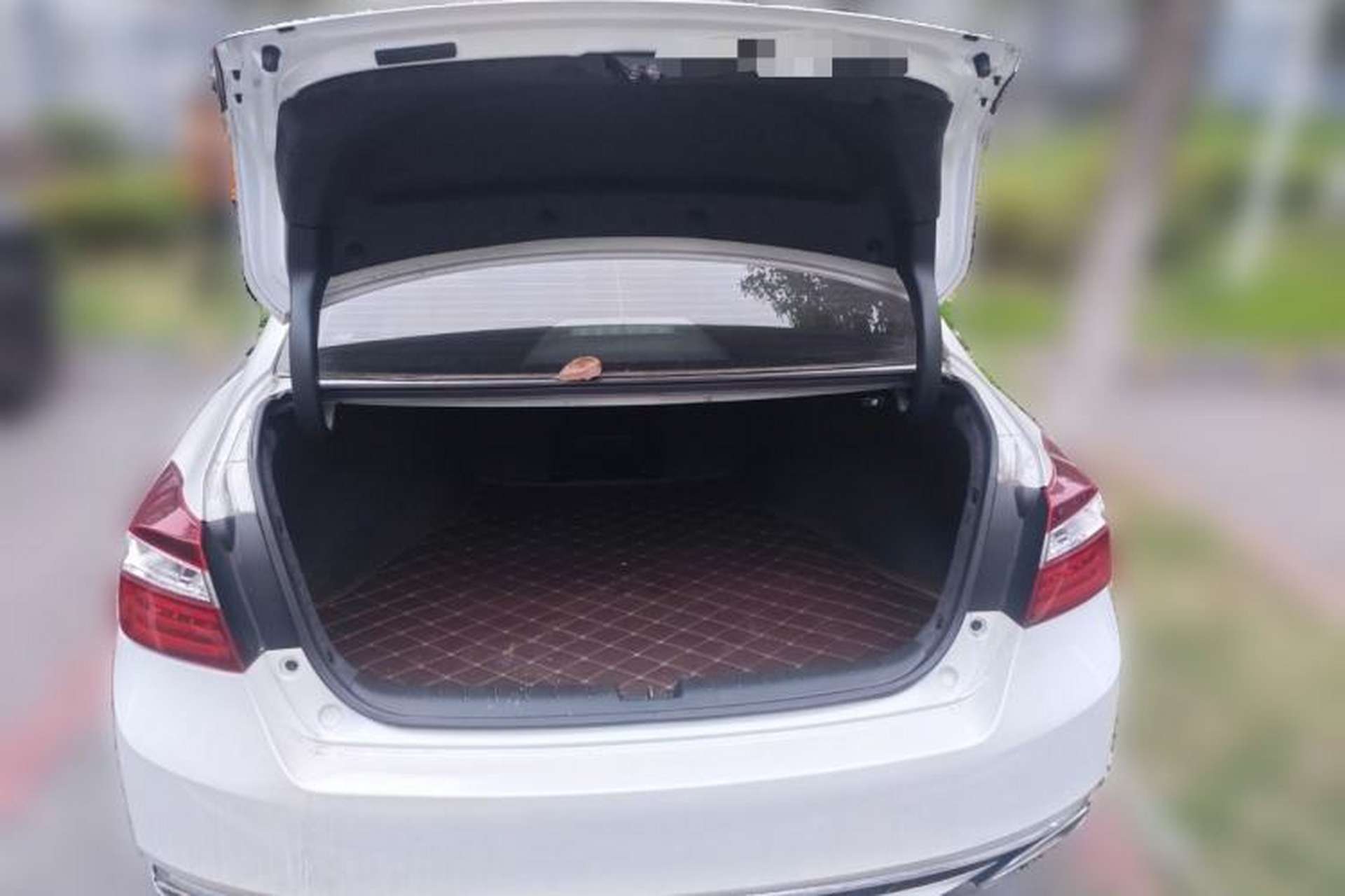 Used Honda Accord 2016 2.0L Luxury Edition Trunk