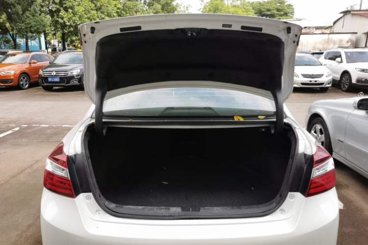 Used Honda Accord 2016 2.0L Elite Edition Trunk