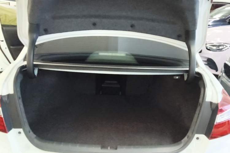 Used Honda Accord 2016 2.4L Comfort Edition Trunk