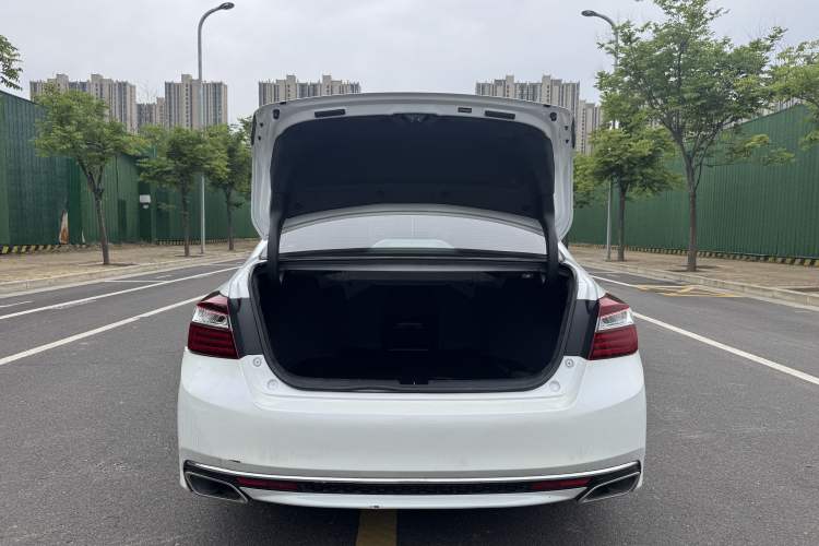 Used Honda Accord 2016 2.0L Comfort Edition Trunk