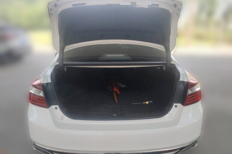 Used Honda Accord 2016 2.0L Luxury Edition Trunk