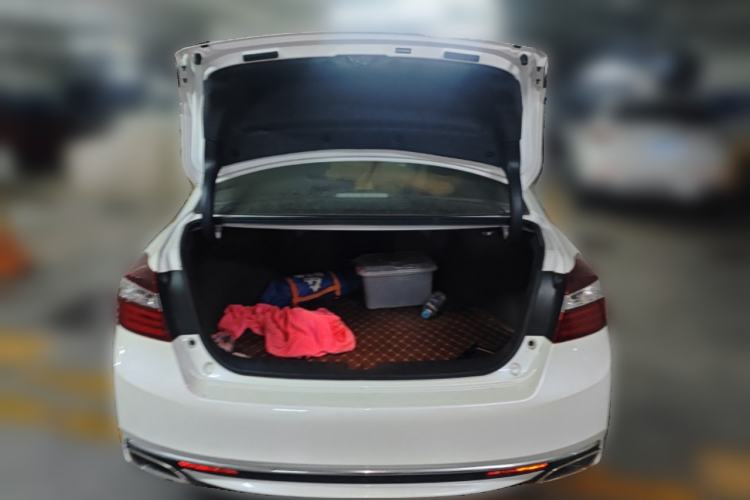 Used Honda Accord 2016 2.0L Elite Edition Trunk