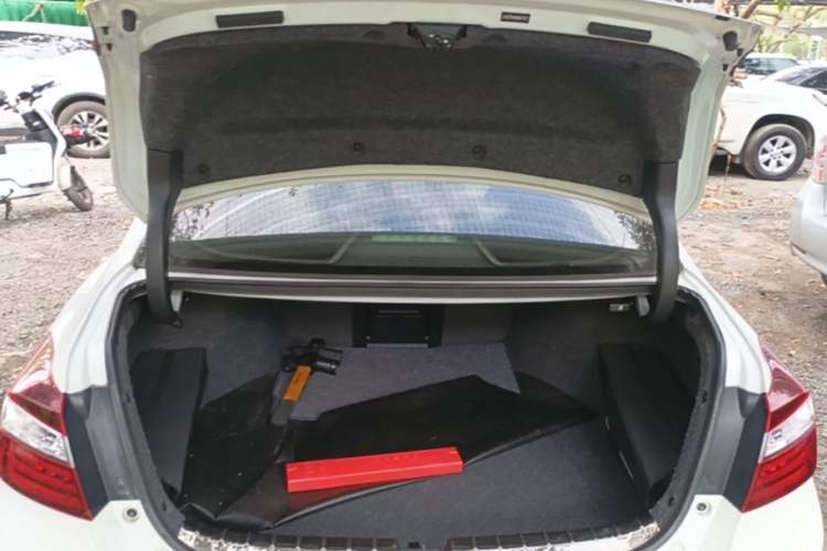 Used Honda Accord 2016 2.0L Elite Edition Trunk