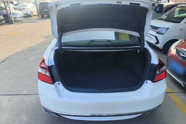 Used Honda Accord 2016 2.0L Comfort Edition Trunk