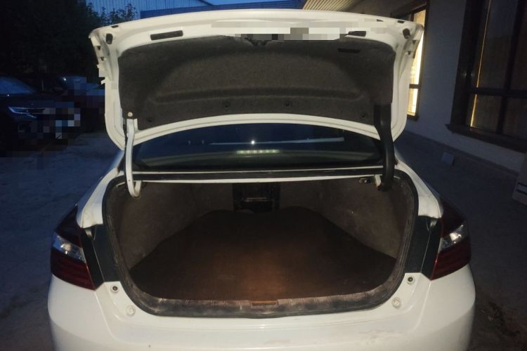 Used Honda Accord 2016 2.0L Comfort Edition Trunk