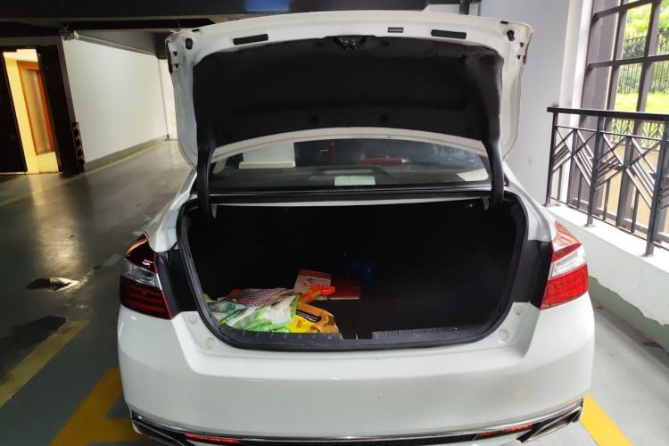 Used Honda Accord 2016 2.0L Elite Edition Trunk