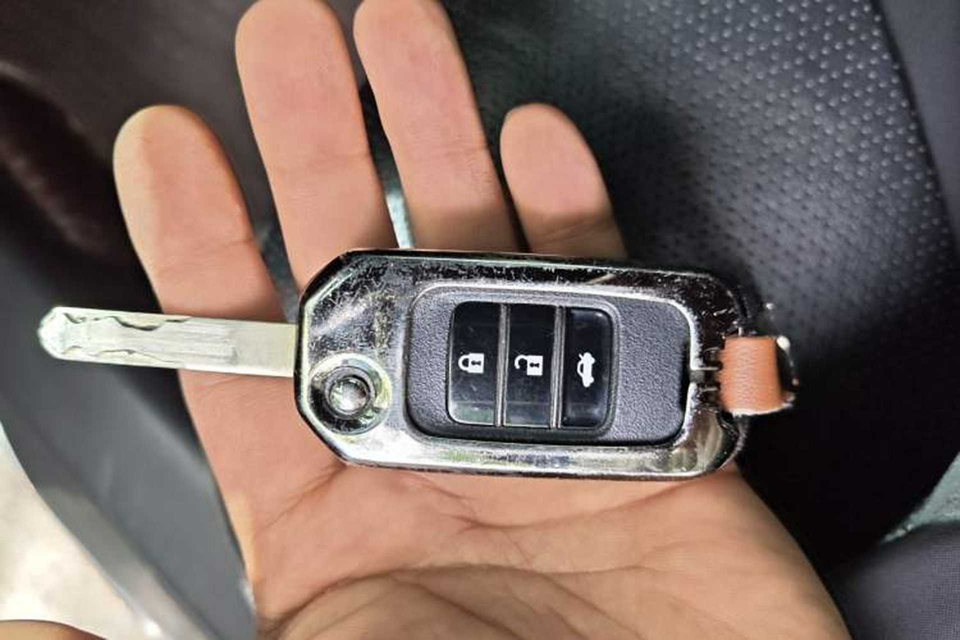 Used Honda Accord 2016 2.4L Comfort Edition Vehicle Key