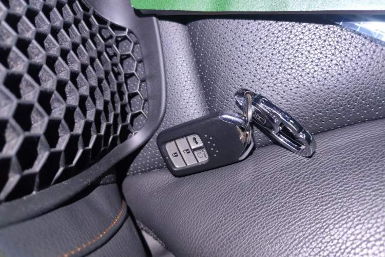 Used Honda Accord 2016 Hybrid 2.0L Sharp Edition Vehicle Key
