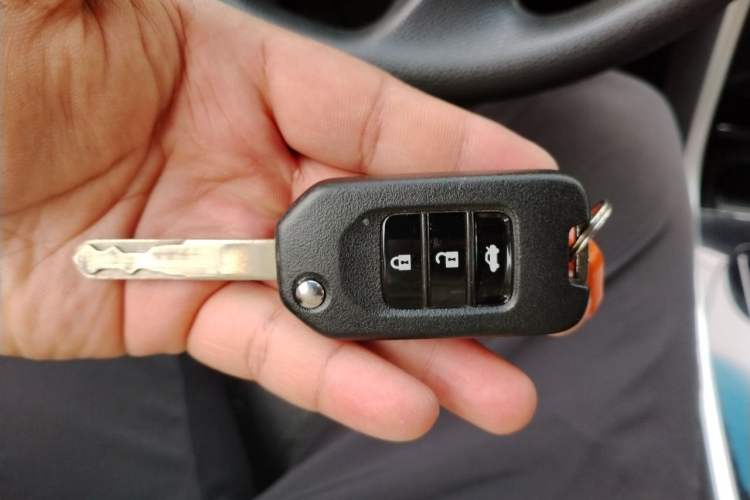 Used Honda Accord 2016 2.0L Comfort Edition Vehicle Key