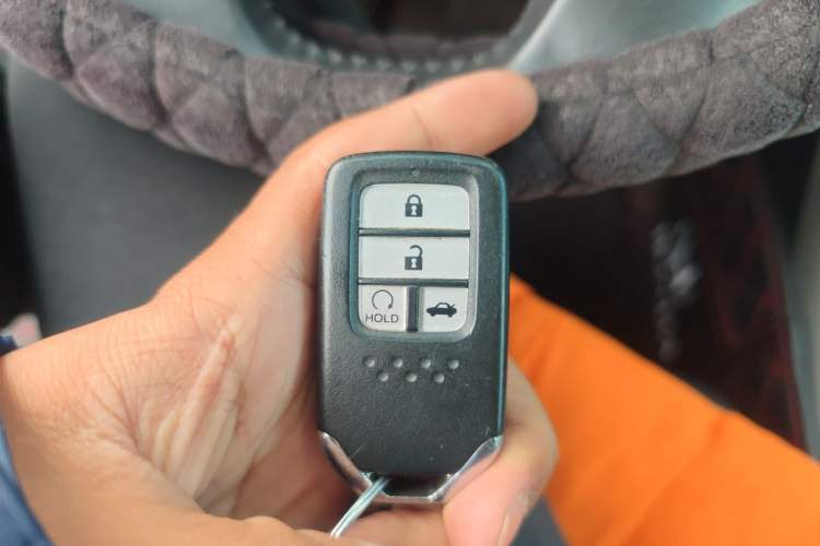 Used Honda Accord 2016 2.4L Luxury Edition Vehicle Key