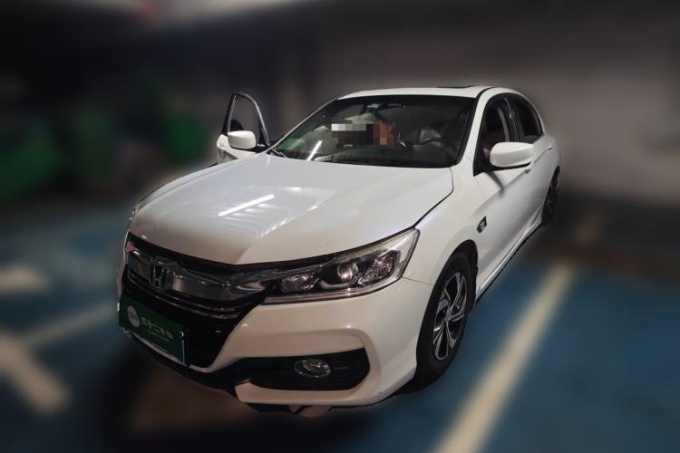 Used Honda Accord 2016 2.0L Comfort Edition Guazi used car, China used car export, Used car for sale, Used Honda cars, Cheapest cars for sale