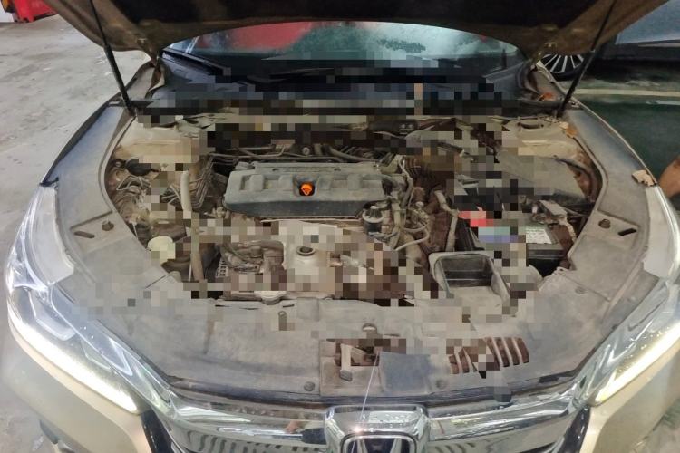Used Honda Accord 2016 2.0L Comfort Edition Engine Bay