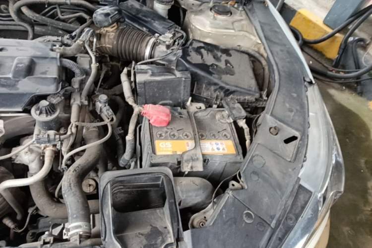 Used Honda Accord 2016 2.0L Elite Edition Engine Bay Left