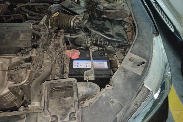 Used Honda Accord 2016 2.0L Luxury Edition Engine Bay Left