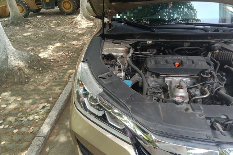 Used Honda Accord 2016 2.0L Comfort Edition Engine Bay Right