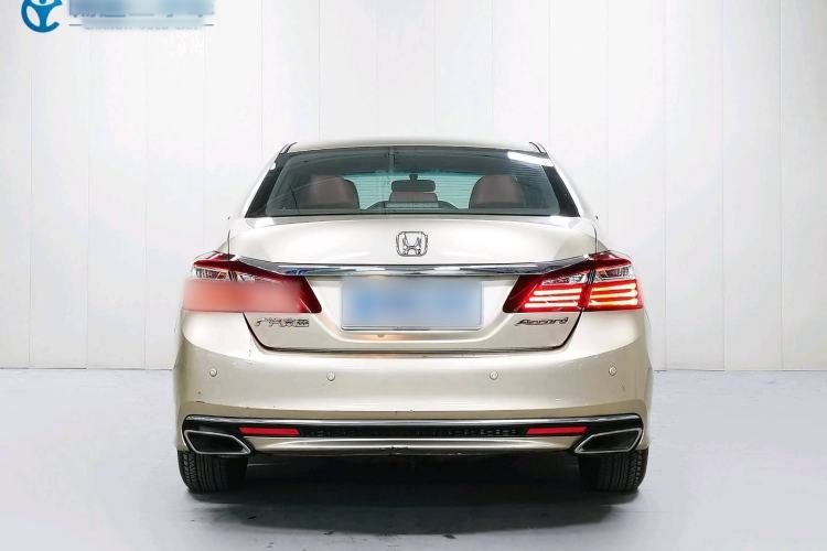Used Honda Accord 2016 2.0L Comfort Edition Exterior 4