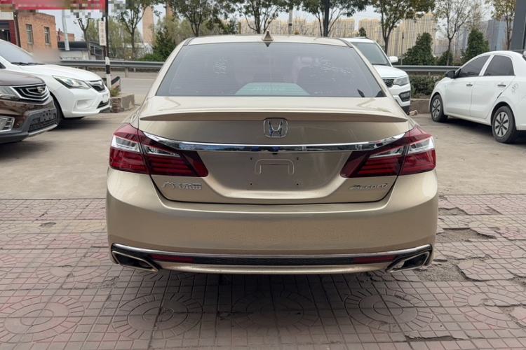 Used Honda Accord 2016 2.0L Comfort Edition Exterior 7