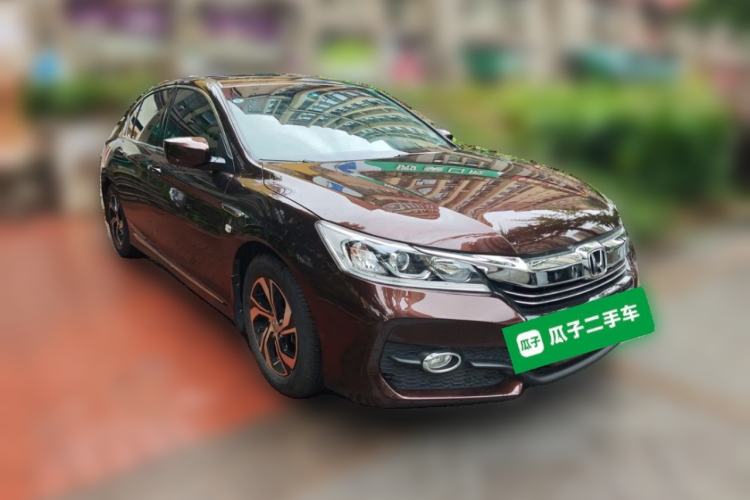 Used Honda Accord 2016 2.0L Elite Edition Front Right 45 Deg