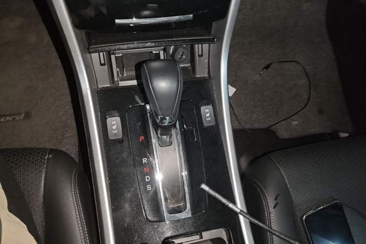 Used Honda Accord 2016 2.4L Zhi Rui Edition Gear Lever