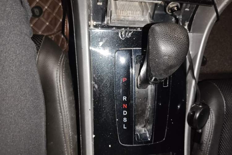 Used Honda Accord 2016 2.0L Comfort Edition Gear Lever