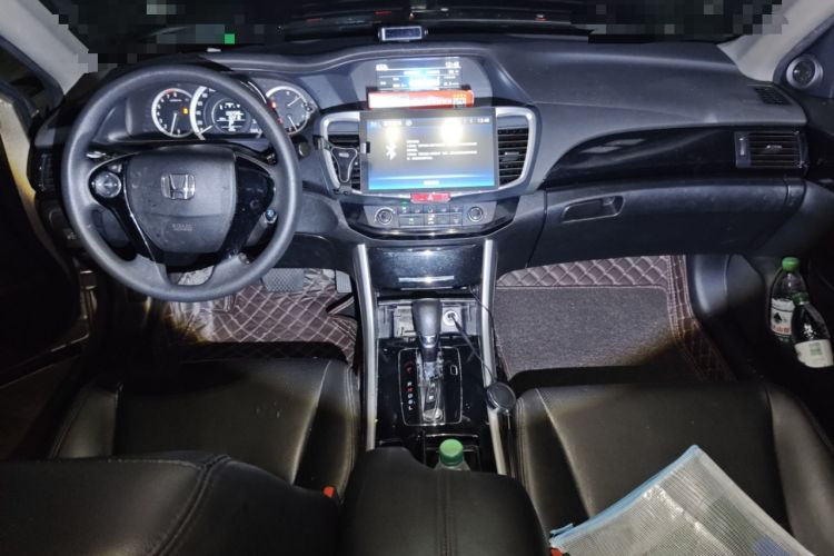 Used Honda Accord 2016 2.0L Comfort Edition Interior 2