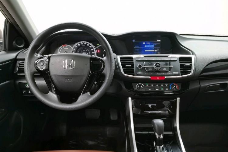 Used Honda Accord 2016 2.0L Comfort Edition Interior 3