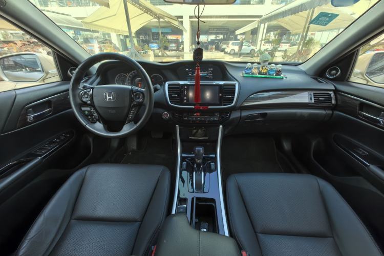 Used Honda Accord 2016 2.4L Prestige Edition Interior 4
